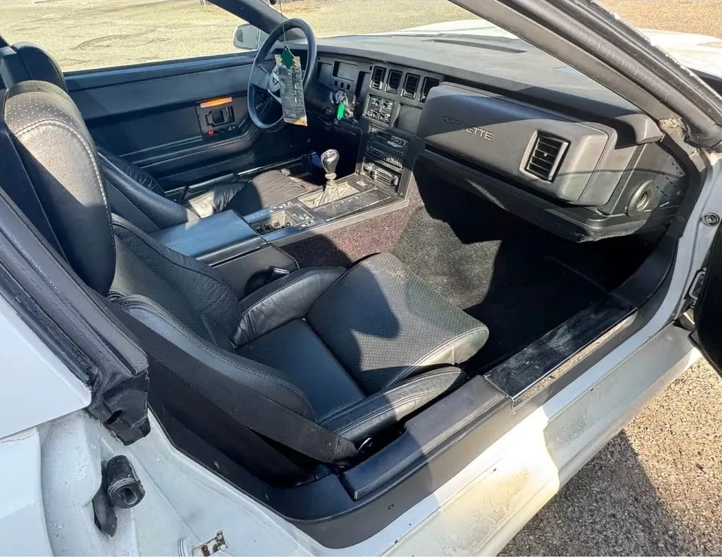 Chevrolet Corvette V8 6